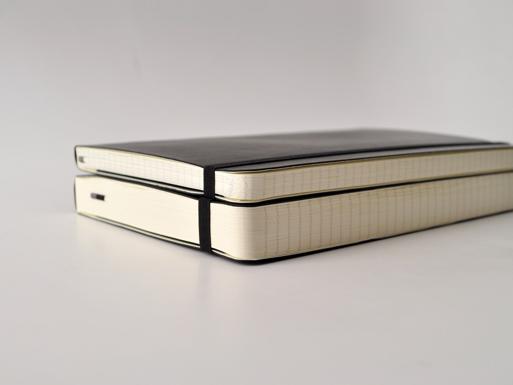 Moleskine, Classic Soft Cover Notebook Expanded, Ruled