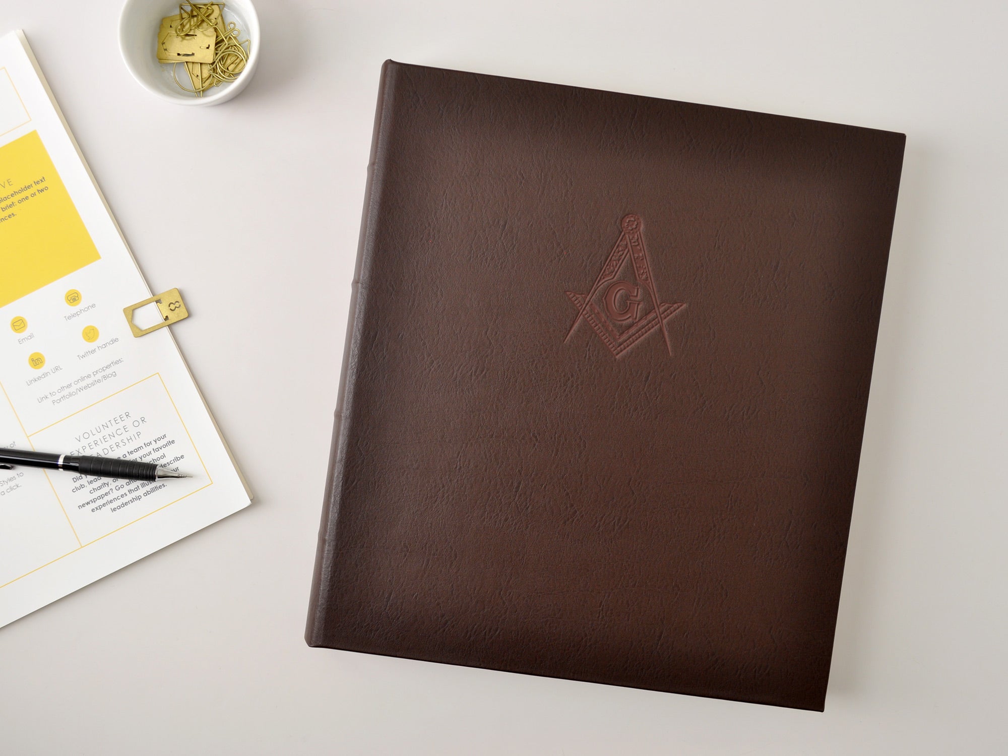 Leather Presentation Binder - Mocha – JB Custom Journals